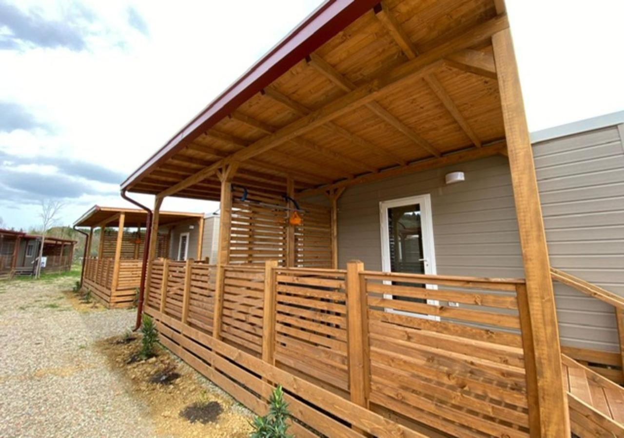 Troghi Camping Village Il Poggetto מראה חיצוני תמונה